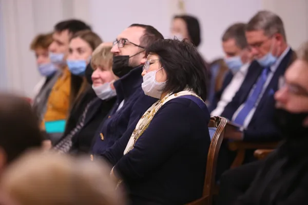 Постановка оперы-водевиля А.Н. Верстовского «Карантин» 17 ноября 2021 года: в рамках проекта «Возрождение русской оперной классики». Среди зрителей – проректор по учебной работе, доктор педагогических наук, профессор Л.Е. Слуцкая, начальник учебного отдела, помощник проректора по учебной работе А.А. Баранов, руководитель дирекции концертных программ в камерных залах Московской консерватории Т.Г. Пан