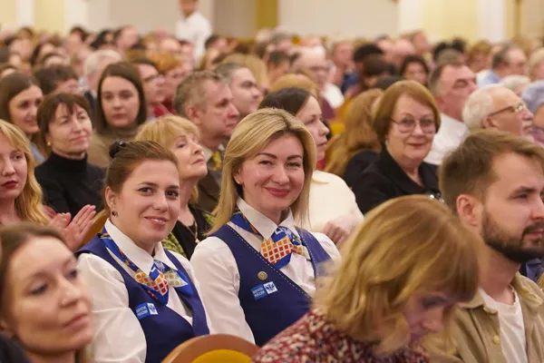 Перед вечерним концертом в рамках однодневного фестиваля «День Рахманинова в Московской консерватории».  Большой зал