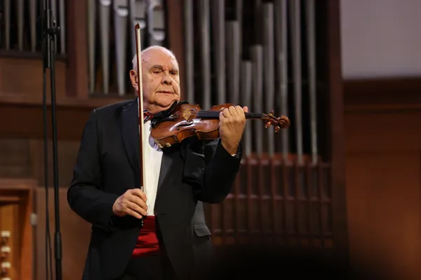 Сергей Кравченко, скрипка
