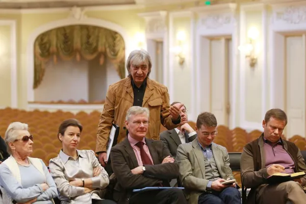 Вопрос от члена Экспертного совета Эдуарда Оганесяна (Франция) 