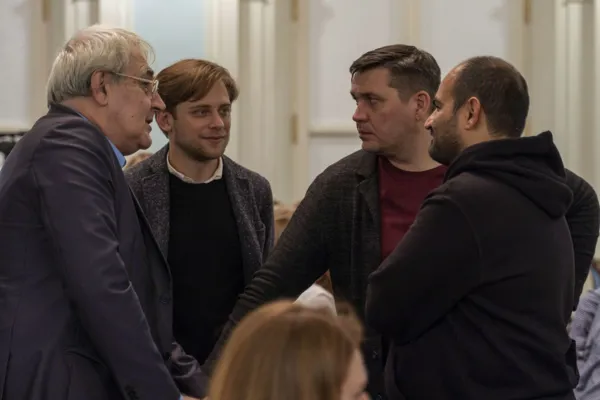В антракте. Композиторы Юрий Каспаров, Станислав Маковский, Николай Попов, Мехди Хоссейни.