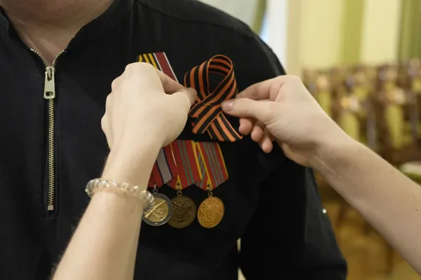 Торжественное собрание к Дню Победы