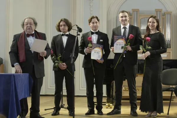 Объявление результатов и концерт лауреатов V конкурса вокально-фортепианных дуэтов «Pianovoce».