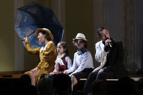 «День рождения Мэри Поппинс». Музыкальный спектакль по мотивам сказок П. Л. Трэверс
