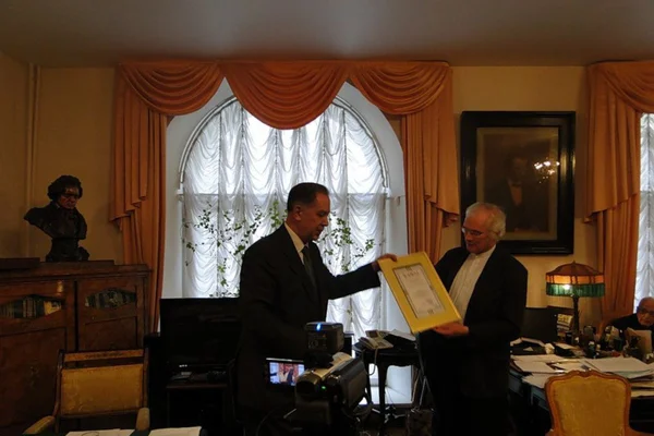 The Signing of Agreement between Moscow Conservatory and the <i>Kawai</i> Company