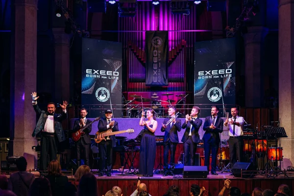 A Concert in Kaliningrad with <i>Exeed</i>’s Support