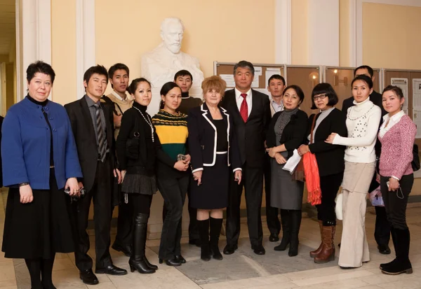 A delegation from Kyrgyzstan at the Moscow Conservatory
