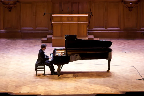 The Festival <i>Debussy and His Time</i>. Jean-Efflam Bavouzet at the Great Hall