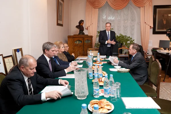 A meeting on the tenth anniversary of the Moscow Conservatory’s Board of Trustees