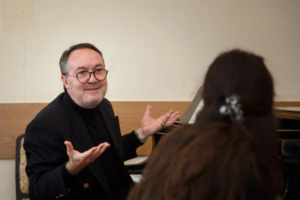 A master class taught by Pascal Nemirovsky